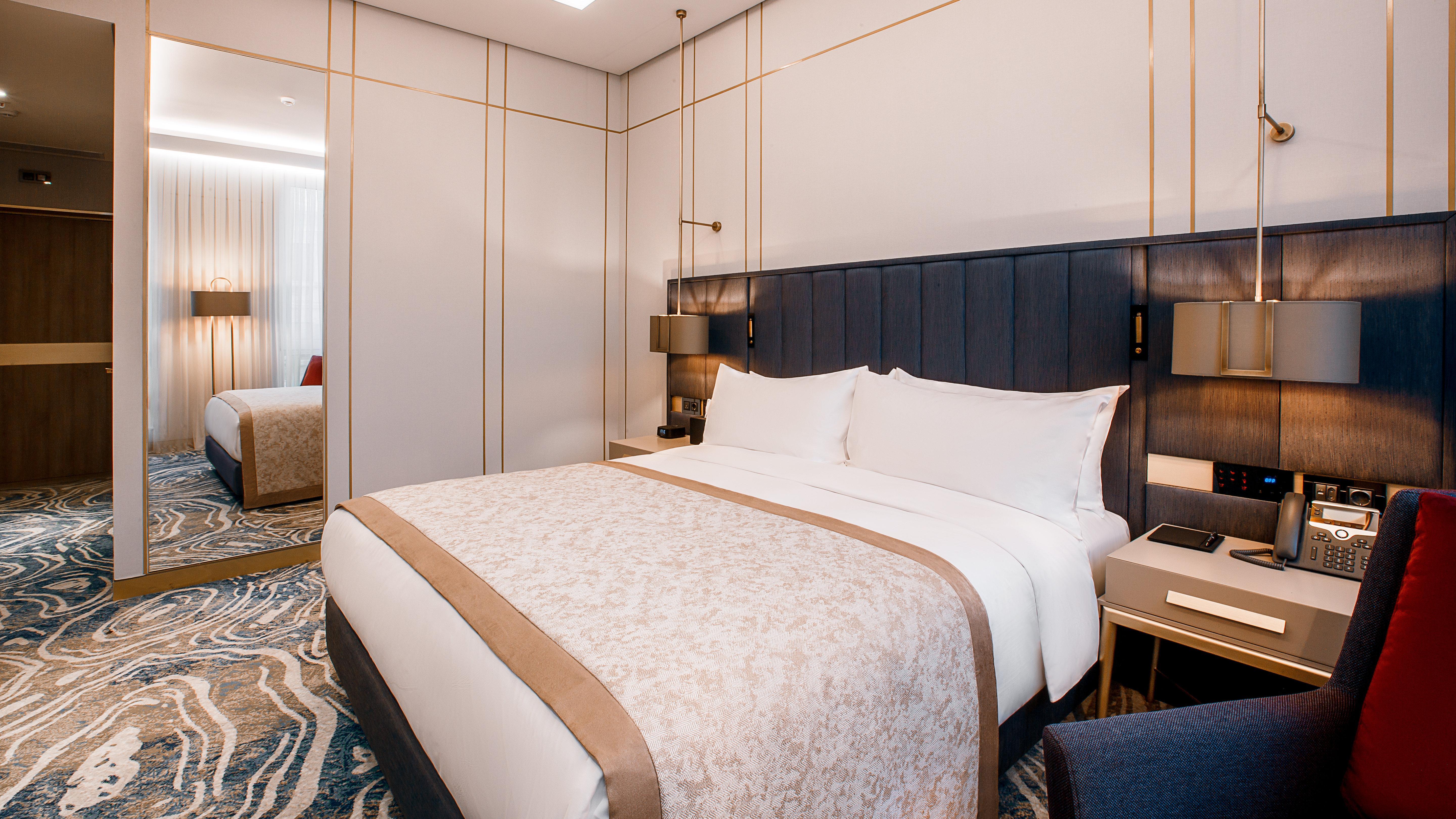 Intercontinental Baku By Ihg Hotel Exterior photo Deluxe Suite