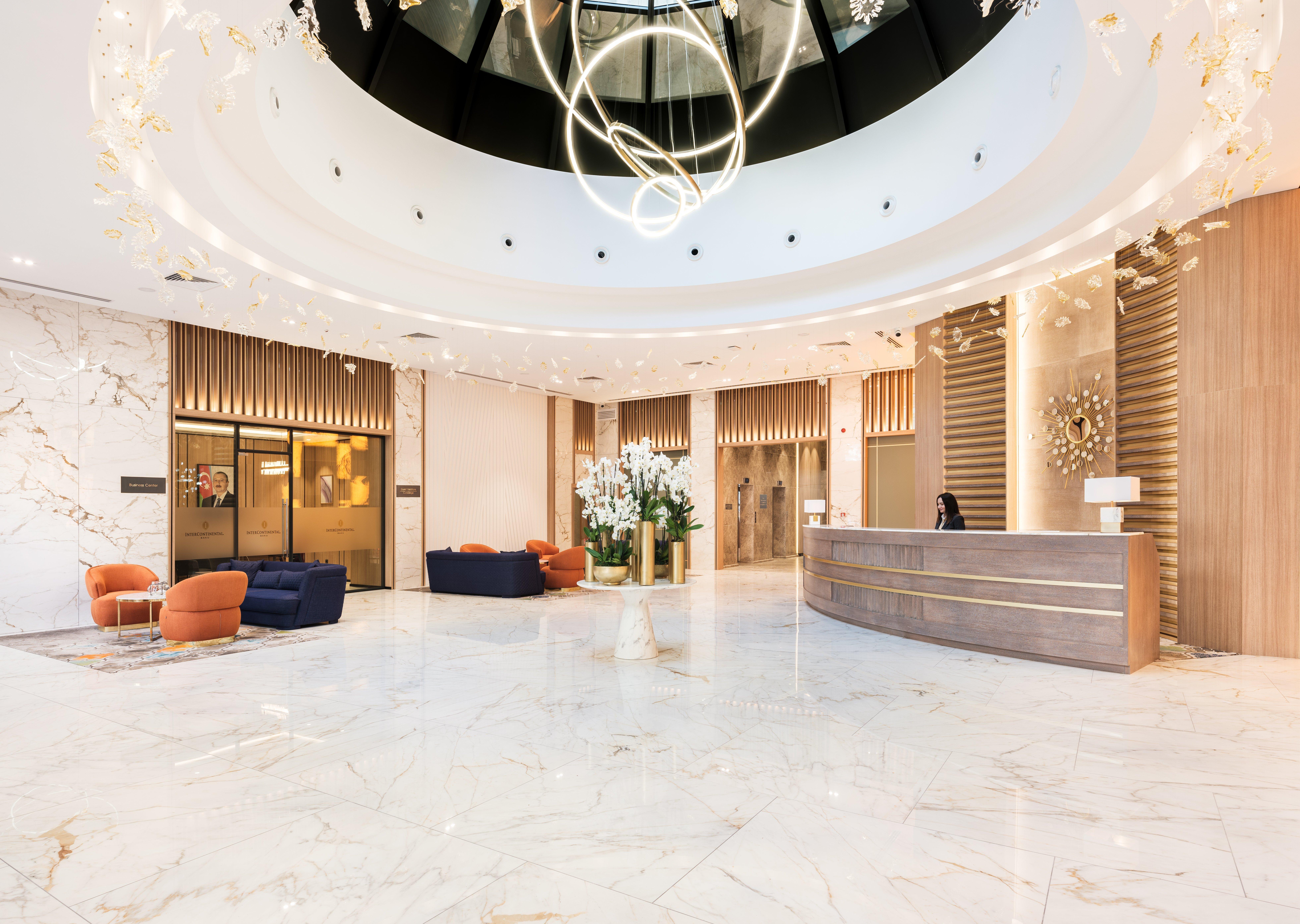 Intercontinental Baku By Ihg Hotel Exterior photo Lobby